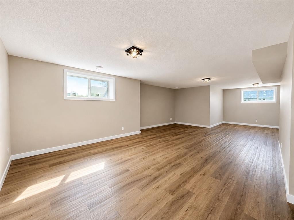164 Ridgestone Lane, Diamond Valley, AB - Indoor