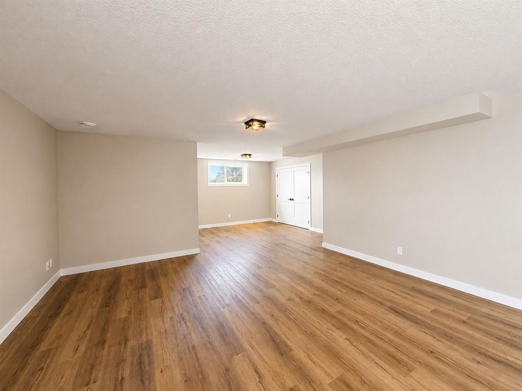 164 Ridgestone Lane, Diamond Valley, AB - Indoor Photo Showing Other Room