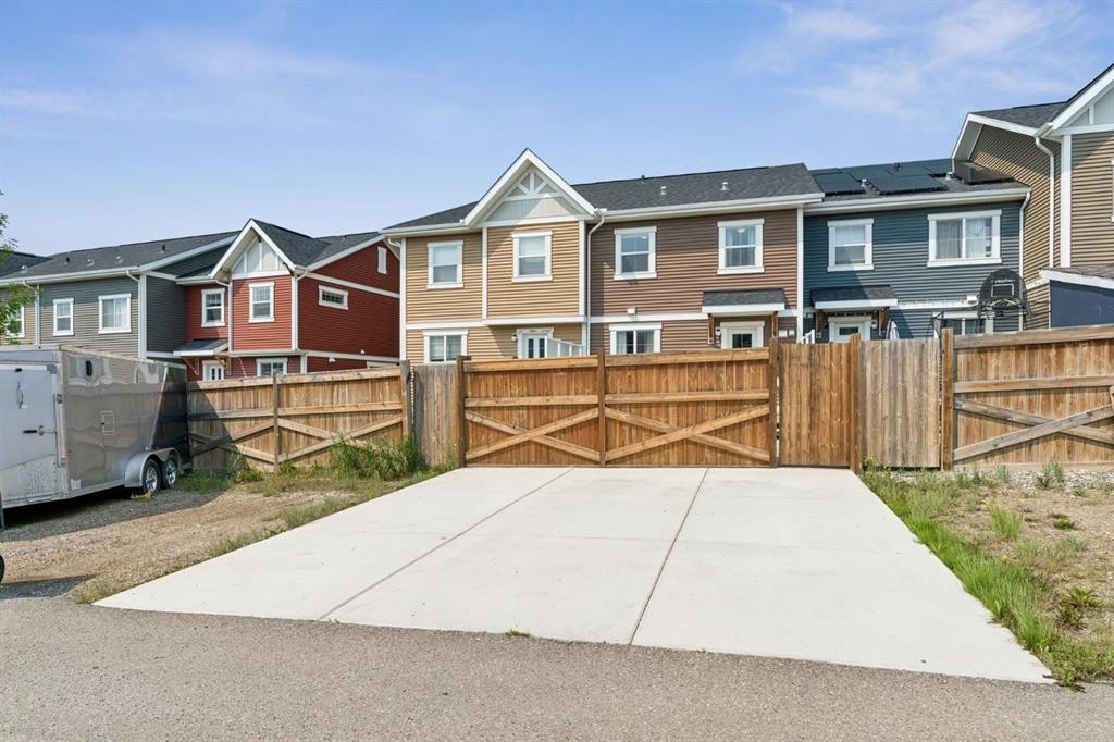 268 Sunset Road, Cochrane, AB