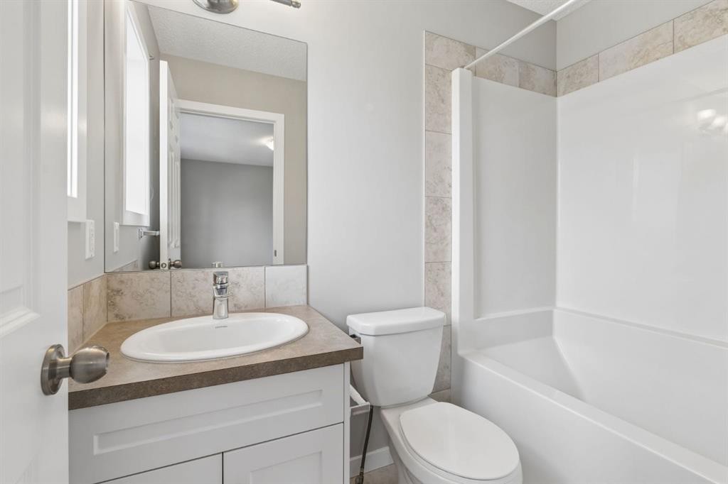 268 Sunset Road, Cochrane, AB