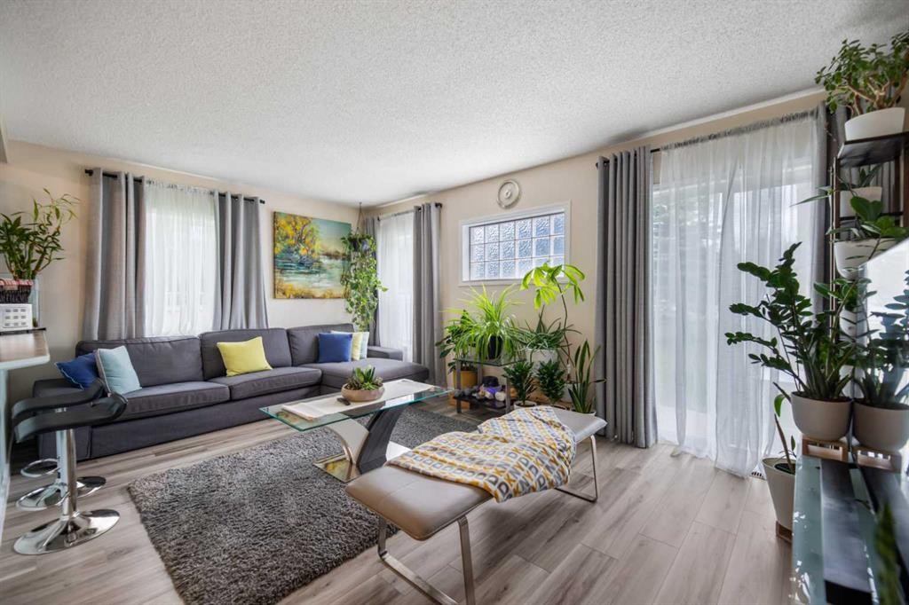 4 Millview Green Sw, Calgary, AB