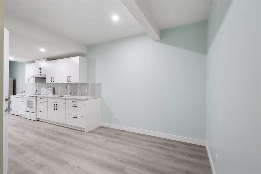 35 Lucas Passage Nw, Calgary, AB - Indoor