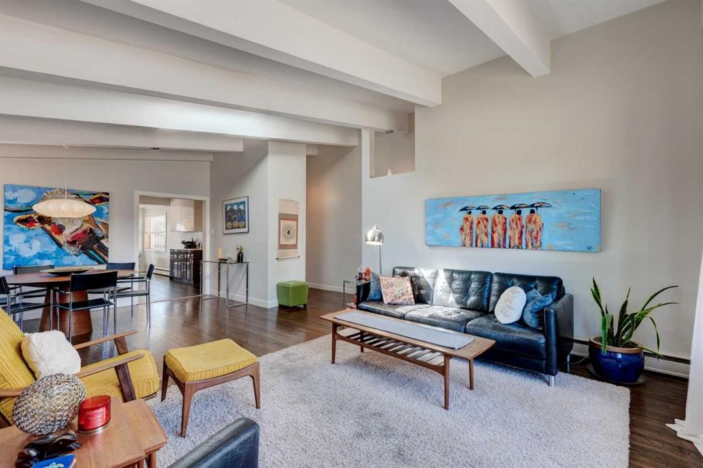 92 Chinook Drive Sw, Calgary, AB