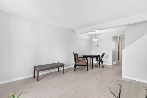 197 Cedardale Road Sw, Calgary, AB 