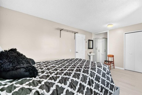 197 Cedardale Road Sw, Calgary, AB 
