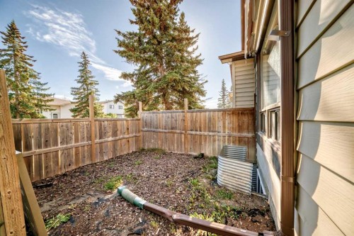 197 Cedardale Road Sw, Calgary, AB 