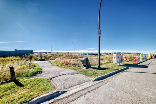 197 Cedardale Road Sw, Calgary, AB 