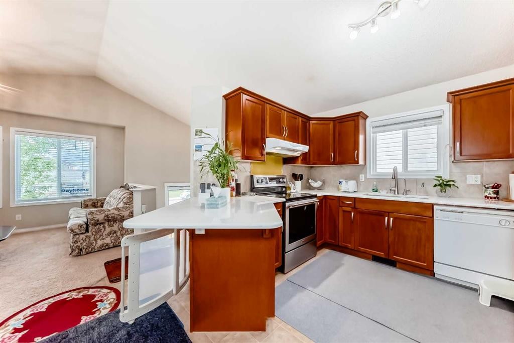 398 Martindale Drive Ne, Calgary, AB