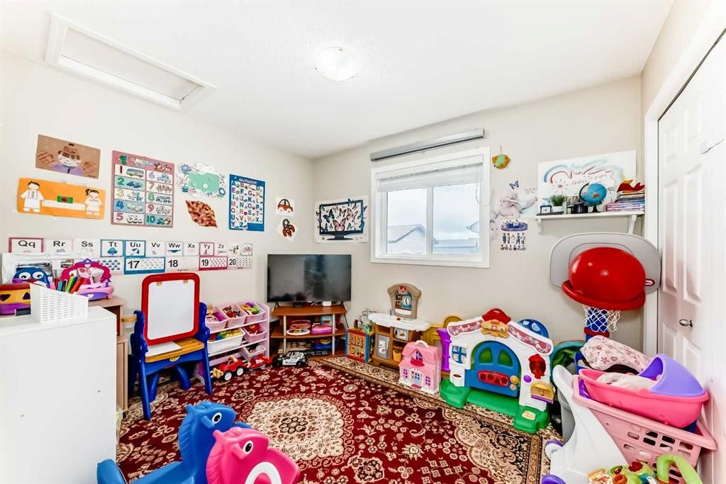 398 Martindale Drive Ne, Calgary, AB