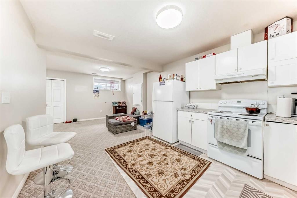398 Martindale Drive Ne, Calgary, AB