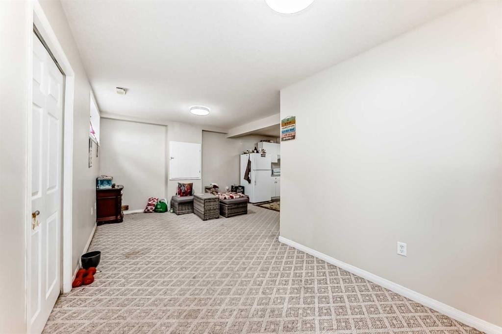 398 Martindale Drive Ne, Calgary, AB