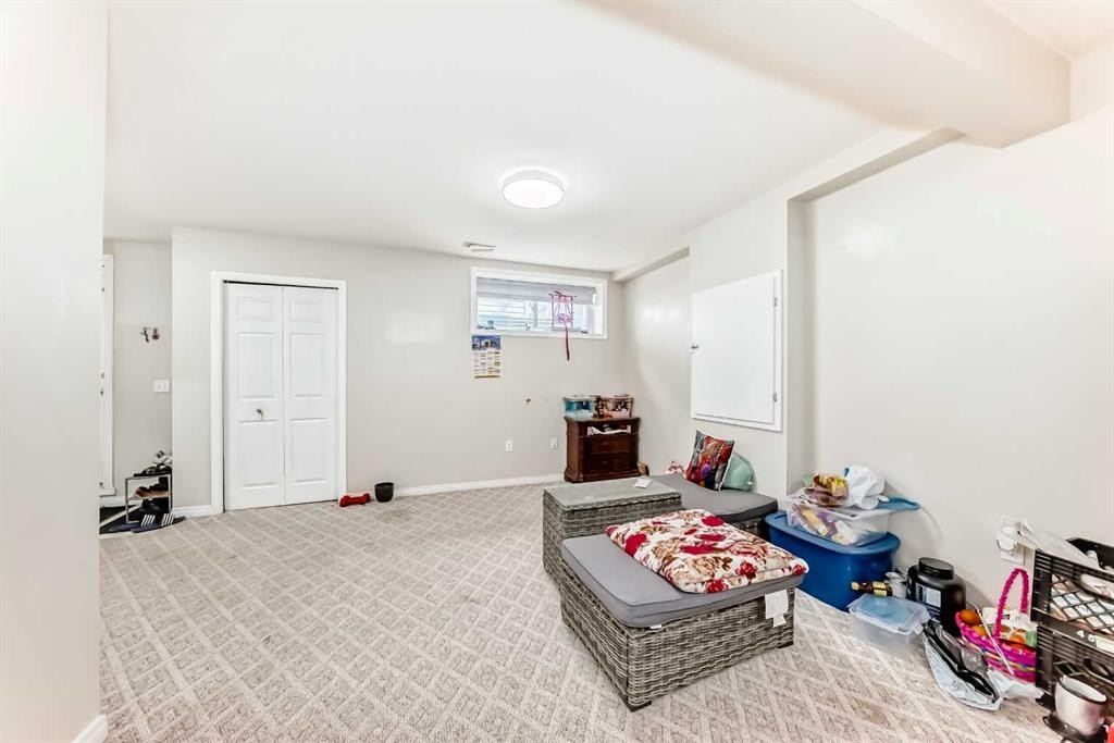 398 Martindale Drive Ne, Calgary, AB