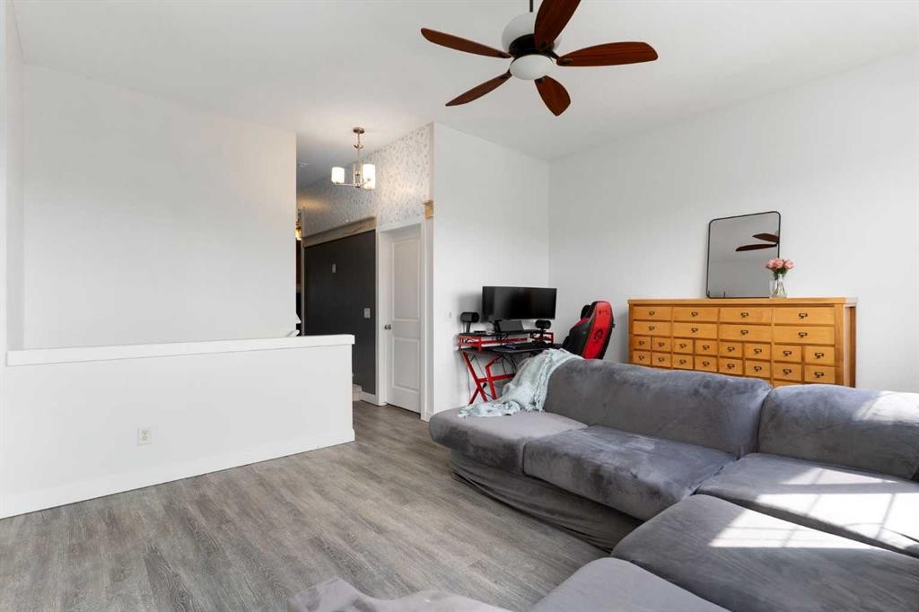 174 Fireside Place, Cochrane, AB