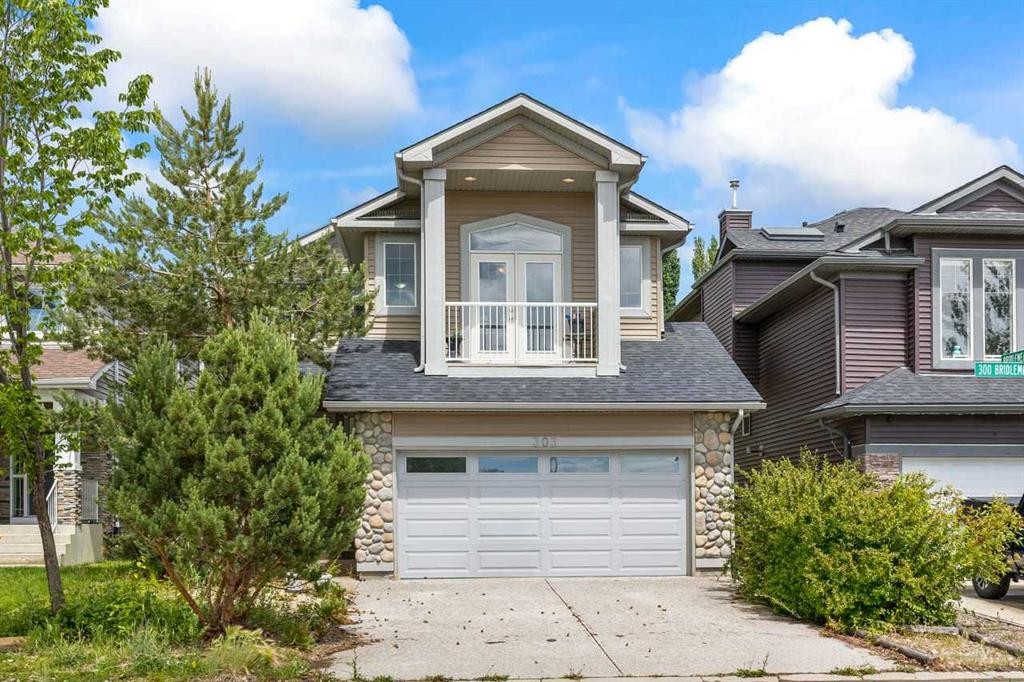 303 Bridlemeadows Common Sw, Calgary, AB