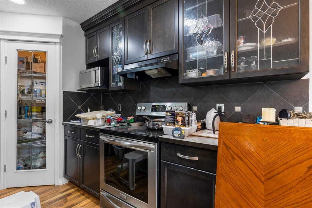 303 Bridlemeadows Common Sw, Calgary, AB