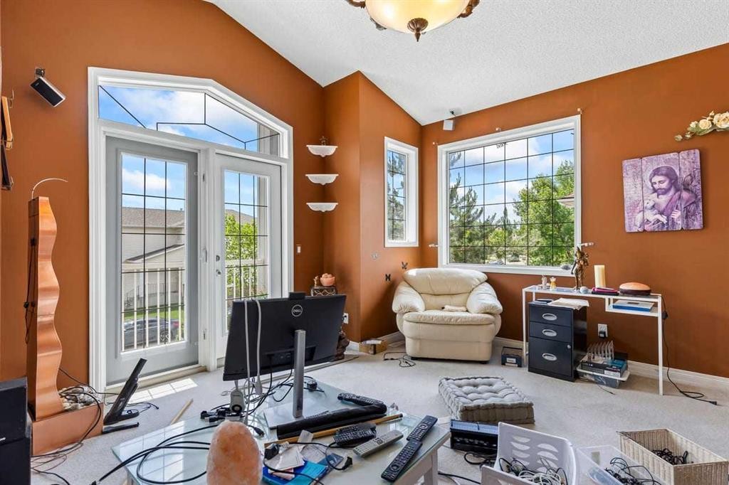 303 Bridlemeadows Common Sw, Calgary, AB