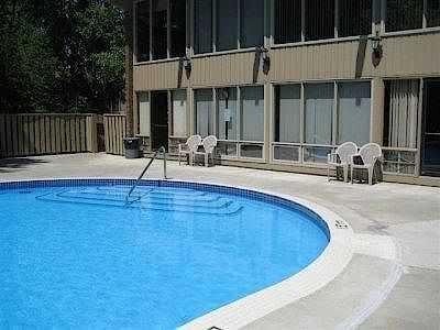 482-8948 Elbow Drive Sw, Calgary, AB
