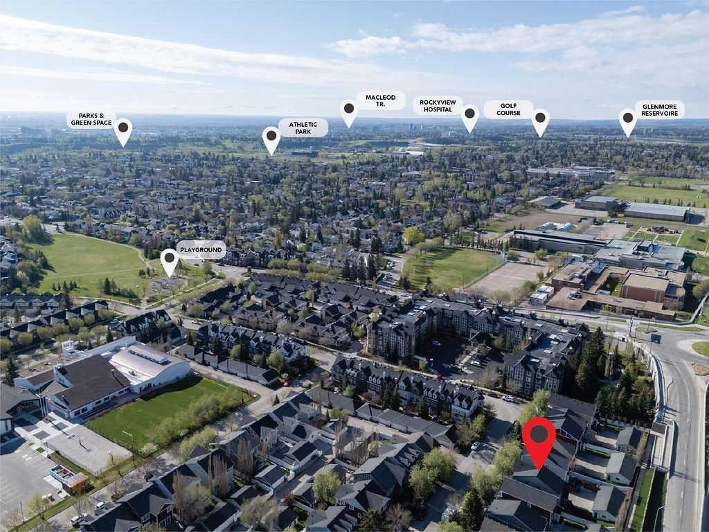 122 Ypres Green Sw, Calgary, AB - Outdoor With View