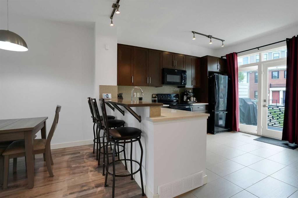575 Sherwood Boulevard Nw, Calgary, AB