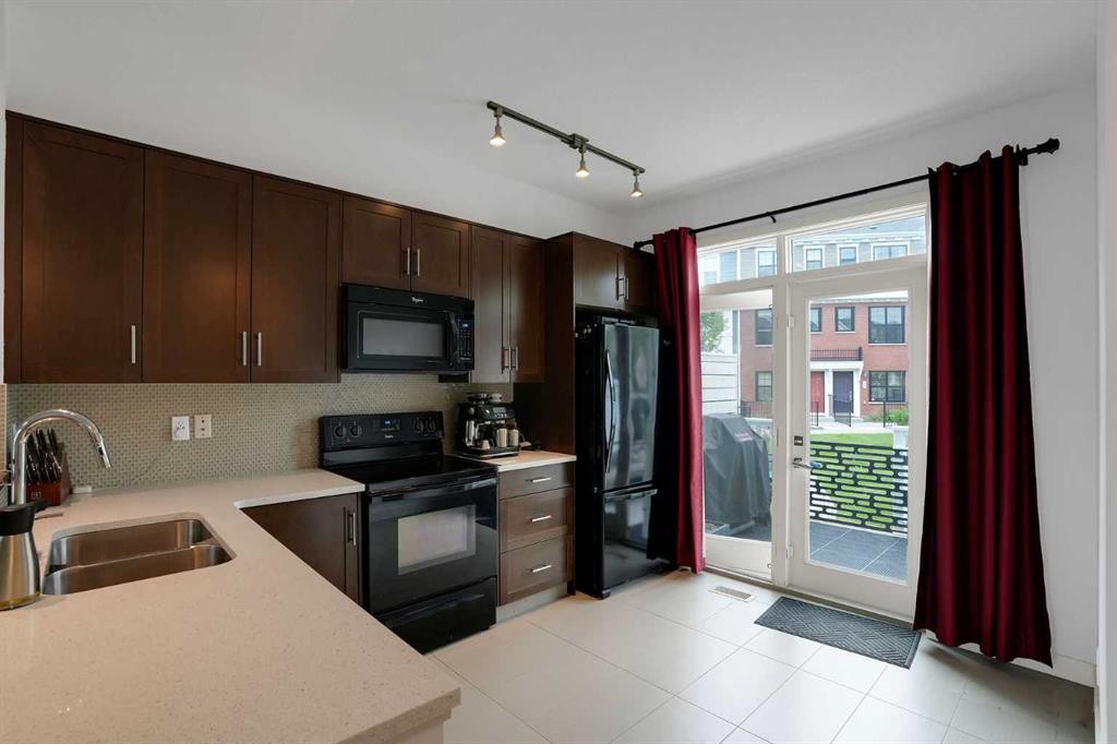 575 Sherwood Boulevard Nw, Calgary, AB