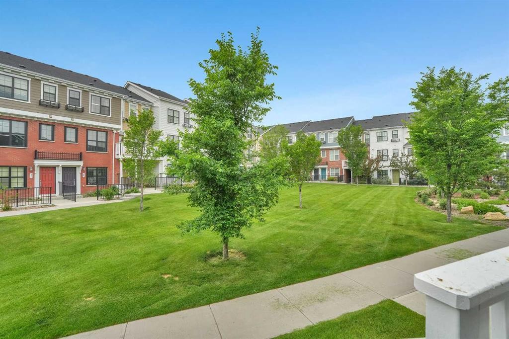 575 Sherwood Boulevard Nw, Calgary, AB