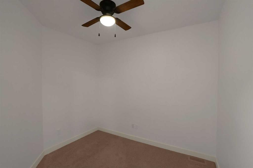 575 Sherwood Boulevard Nw, Calgary, AB