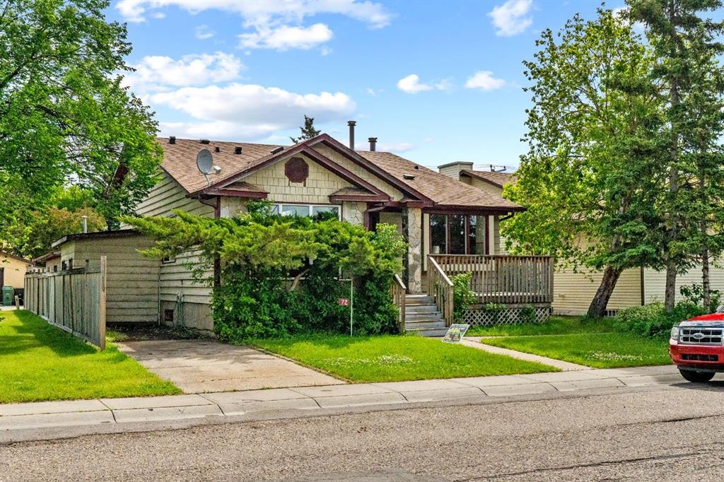 72 Templeson Way Ne, Calgary, AB - Outdoor