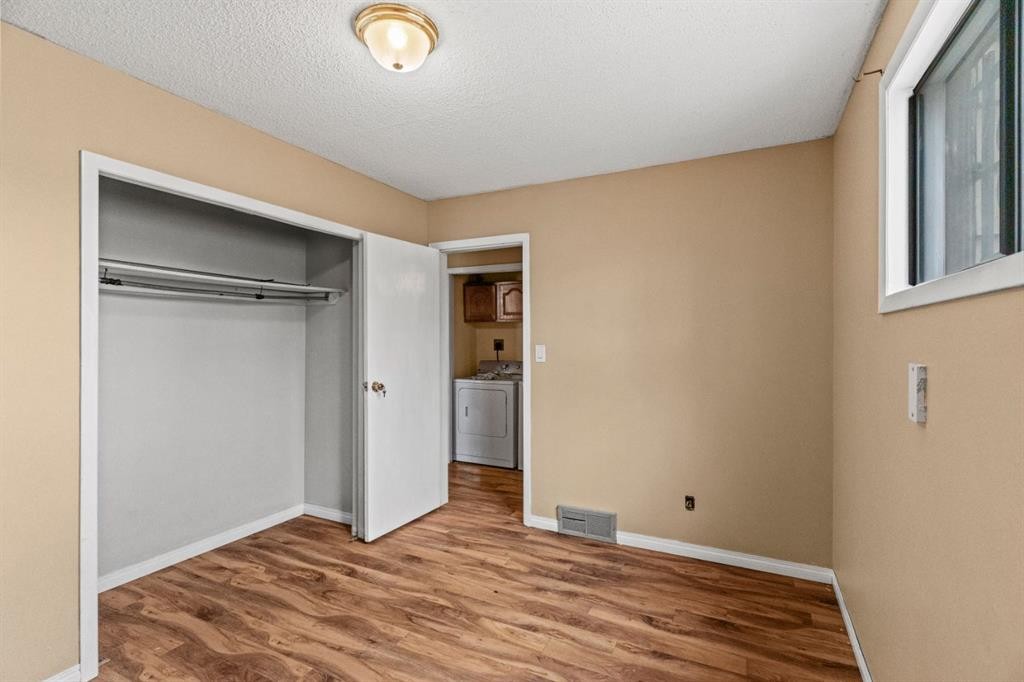 72 Templeson Way Ne, Calgary, AB - Indoor Photo Showing Other Room