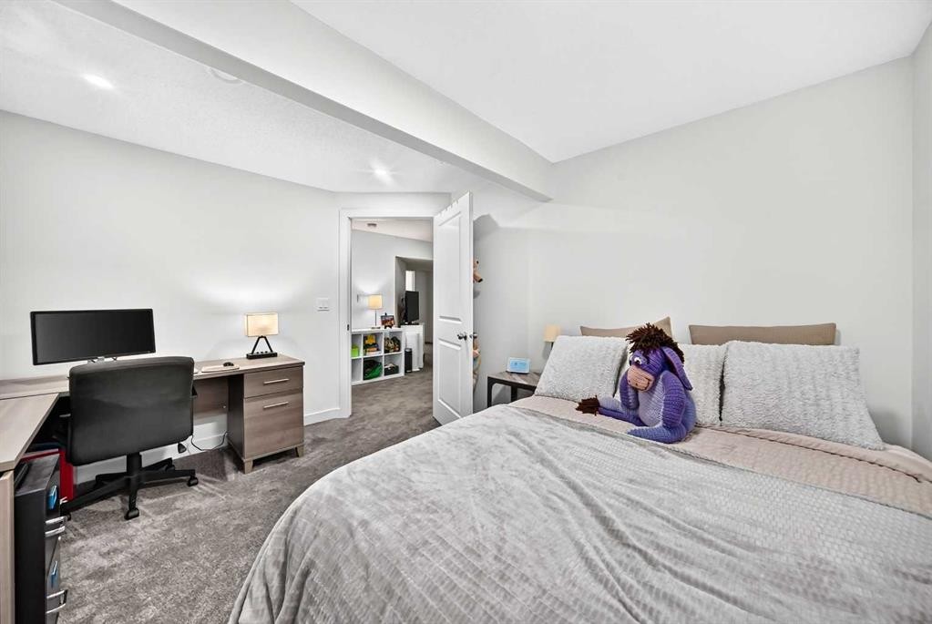 36 New Brighton Link Se, Calgary, AB