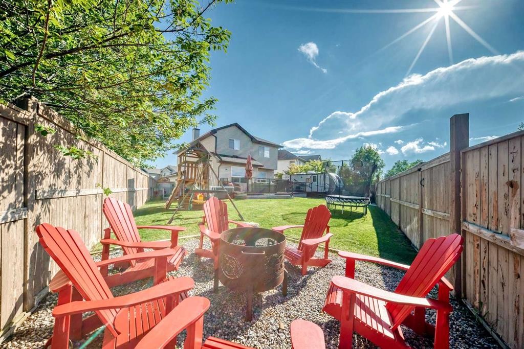 36 New Brighton Link Se, Calgary, AB