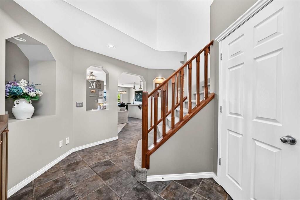 36 New Brighton Link Se, Calgary, AB