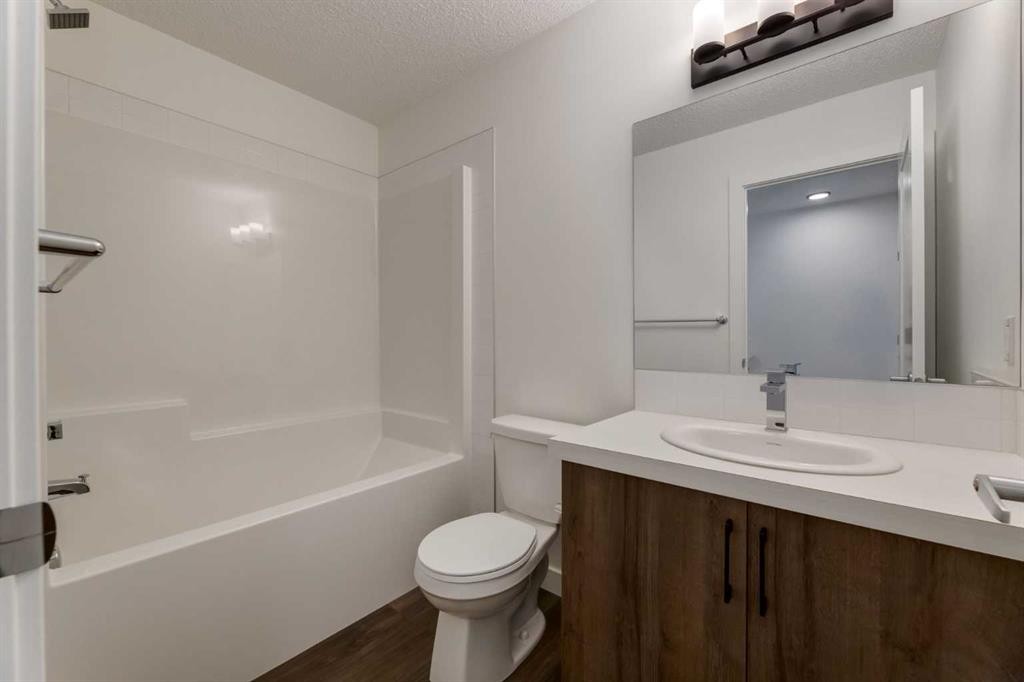 138 Tuscany Summit Square Nw, Calgary, AB