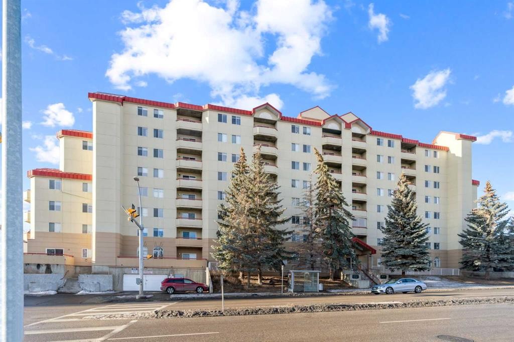 103-2011 University Drive Nw, Calgary, AB