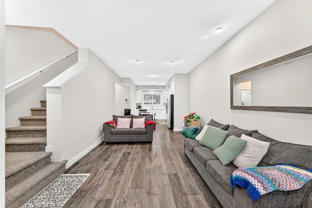 112 Carrington Boulevard Nw, Calgary, AB - Indoor Photo Showing Living Room
