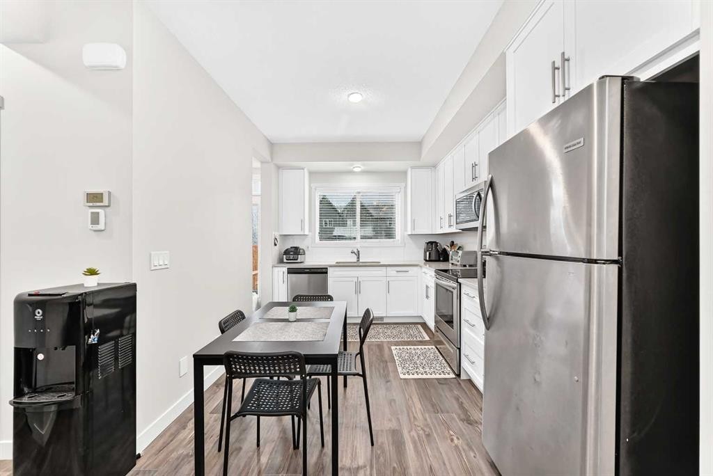112 Carrington Boulevard Nw, Calgary, AB - Indoor