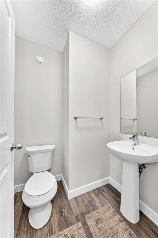 112 Carrington Boulevard Nw, Calgary, AB - Indoor Photo Showing Bathroom