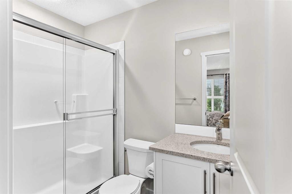 112 Carrington Boulevard Nw, Calgary, AB - Indoor Photo Showing Bathroom
