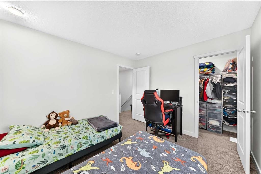 112 Carrington Boulevard Nw, Calgary, AB - Indoor Photo Showing Bedroom