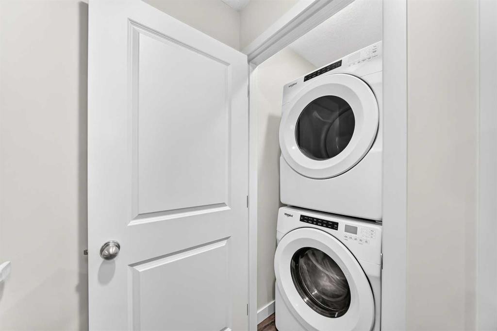 112 Carrington Boulevard Nw, Calgary, AB - Indoor Photo Showing Laundry Room