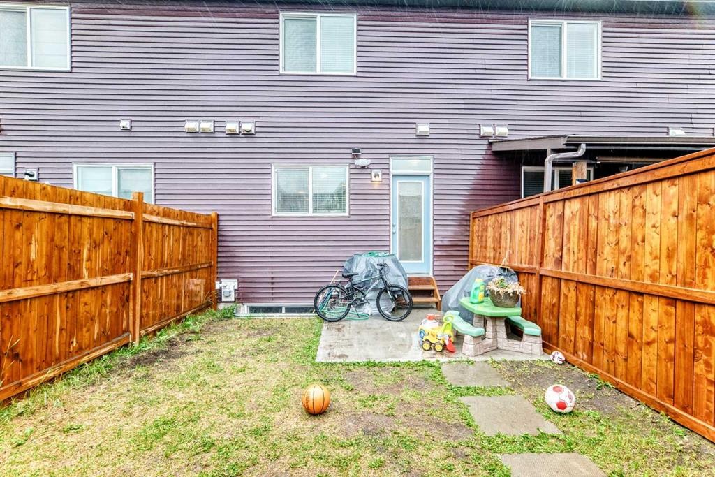 112 Carrington Boulevard Nw, Calgary, AB - Outdoor With Exterior