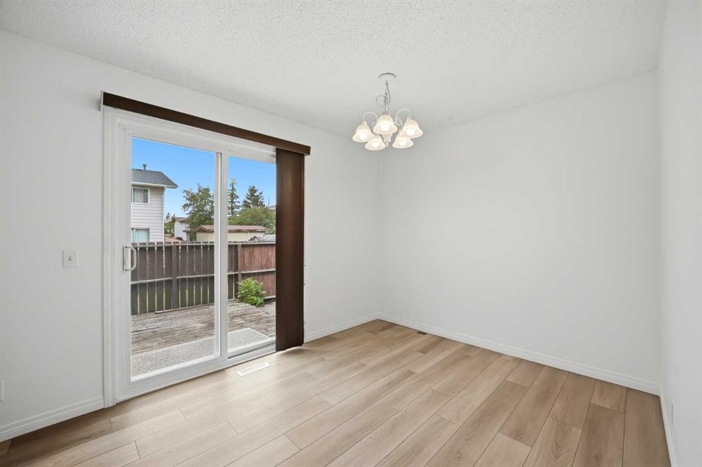 5608 Rundlehorn Drive Ne, Calgary, AB