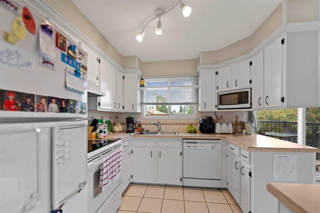 323 Maddock Crescent Ne, Calgary, AB