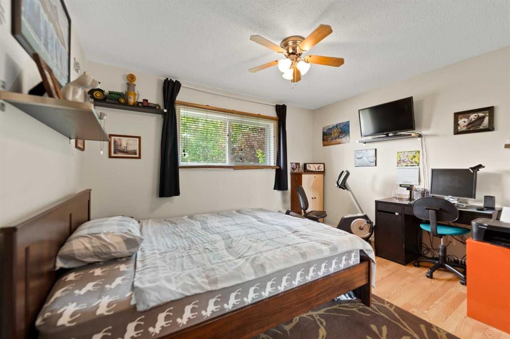 323 Maddock Crescent Ne, Calgary, AB