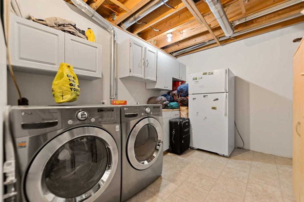 323 Maddock Crescent Ne, Calgary, AB