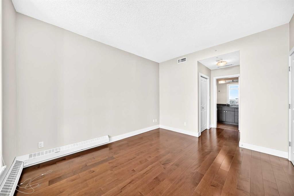 1407-77 Spruce Place Sw, Calgary, AB