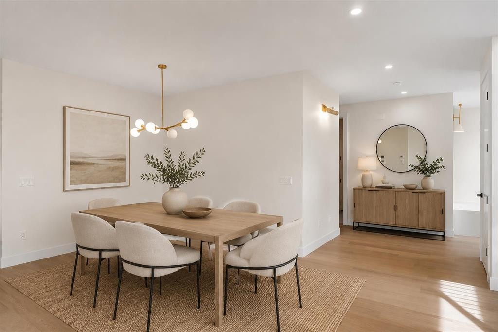 99 South Shore Road, Chestermere, AB - Indoor Photo Showing Dining Room