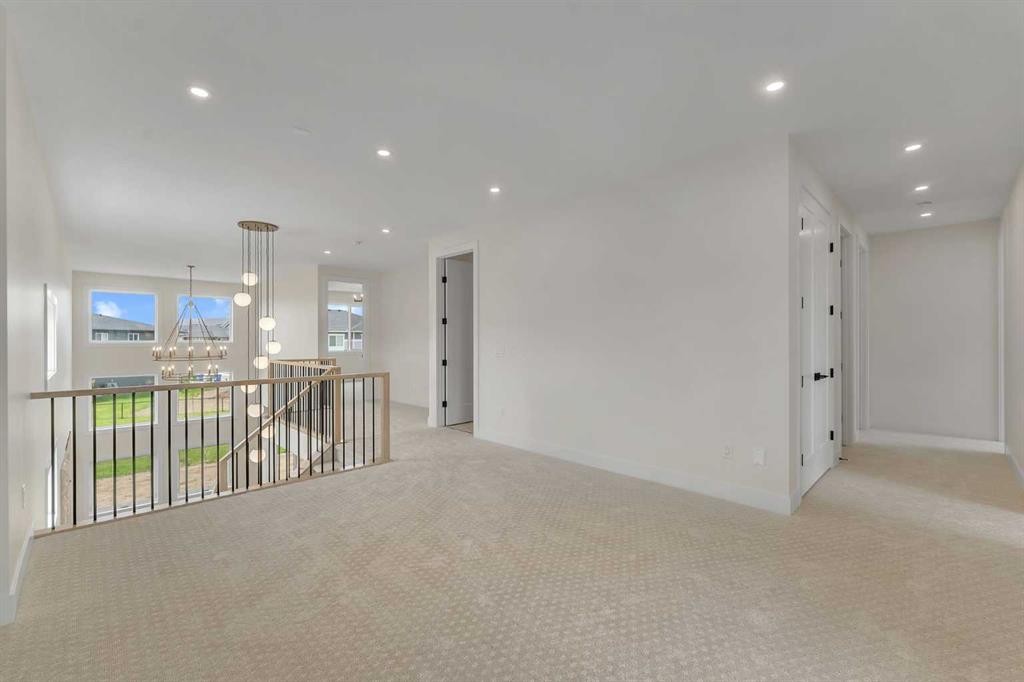 99 South Shore Road, Chestermere, AB - Indoor Photo Showing Other Room