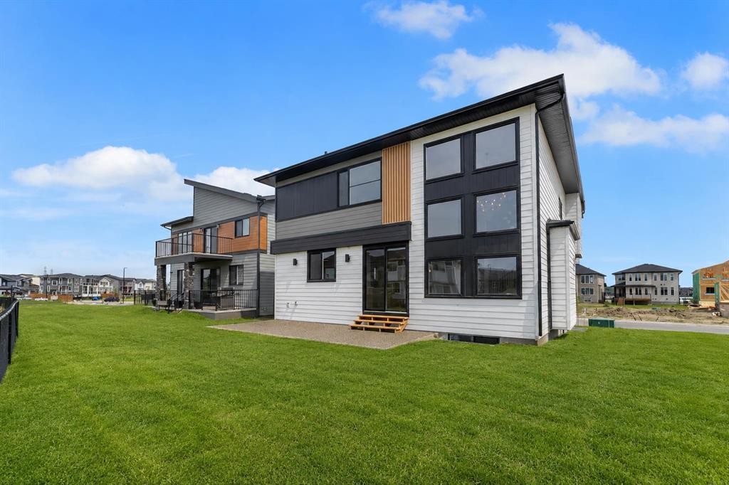 99 South Shore Road, Chestermere, AB - Outdoor