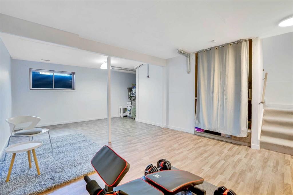 142 Panatella Park Nw, Calgary, AB - Indoor