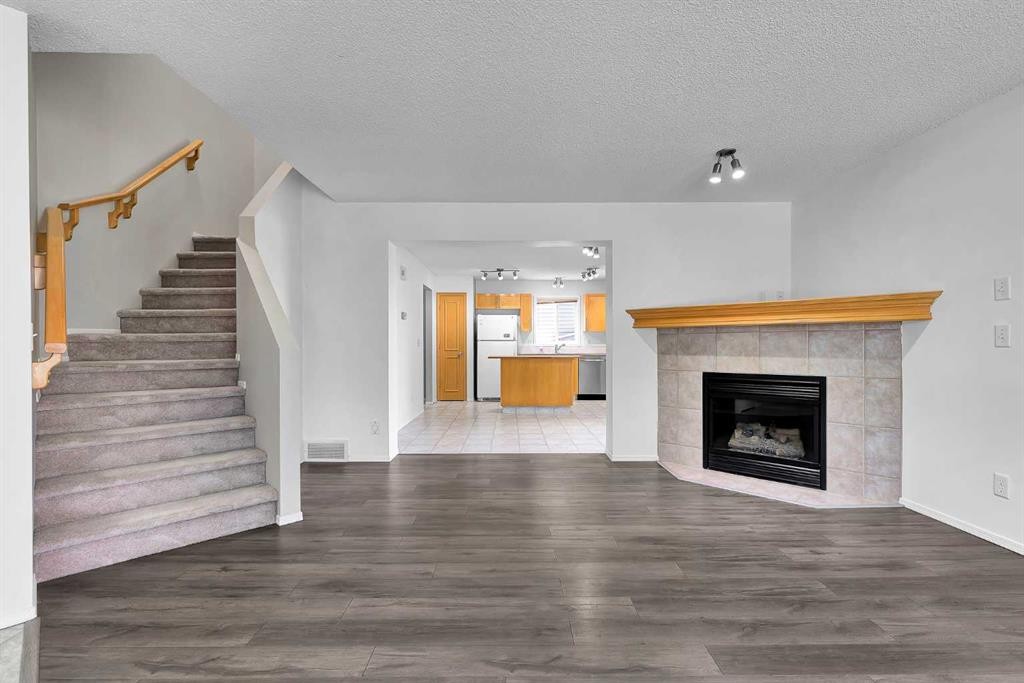 203 Covemeadow Crescent, Calgary, AB